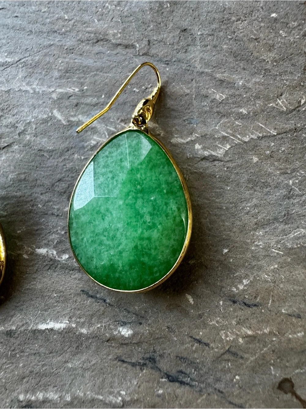 Stella & Dot Green Teardrop Stone Earrings with Gold Tone